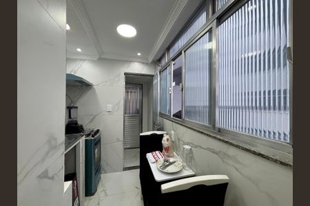 Cozinha de apartamento para alugar com 1 quarto, 200m² em Leblon, Rio de Janeiro