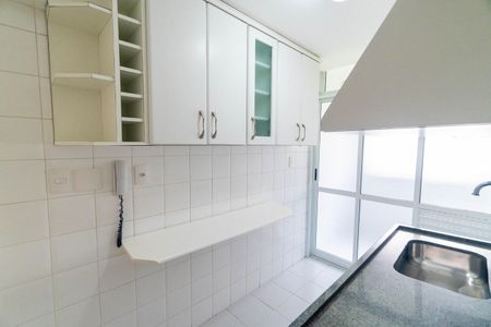 Apartamento à venda com 54m², 2 quartos e 1 vagaCozinha