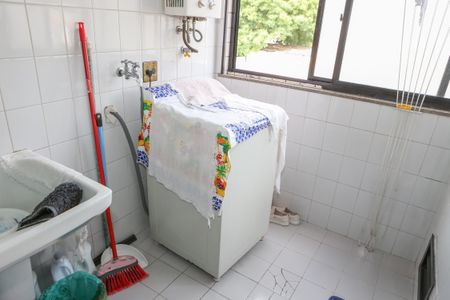 Apartamento à venda com 69m², 2 quartos e 1 vagaCozinha e Área de Serviço