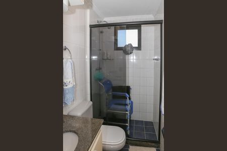 Apartamento à venda com 69m², 2 quartos e 1 vagaBanheiro Social