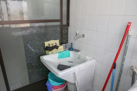 Apartamento à venda com 69m², 2 quartos e 1 vagaCozinha e Área de Serviço