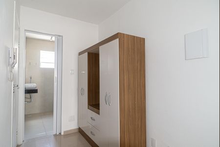 Apartamento para alugar com 55m², 1 quarto e sem vagaSala/Quarto