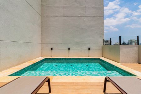 Apartamento para alugar com 37m², 1 quarto e sem vaga Apartamento para alugar com 37m², 1 quarto e sem vagaÁrea comum - Piscina
