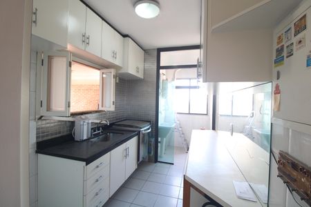 Apartamento à venda com 70m², 2 quartos e 1 vagaCozinha