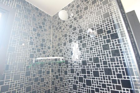 Apartamento à venda com 70m², 2 quartos e 1 vagaBanheiro da suíte