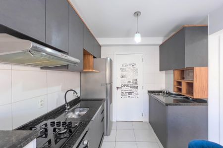 Apartamento para alugar com 35m², 2 quartos e sem vaga Apartamento para alugar com 35m², 2 quartos e sem vagaCozinha e área de serviço