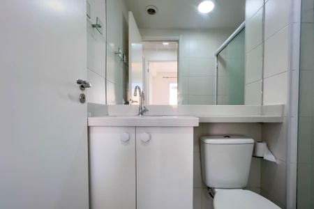 Apartamento para alugar com 35m², 2 quartos e sem vaga Apartamento para alugar com 35m², 2 quartos e sem vagaBanheiro