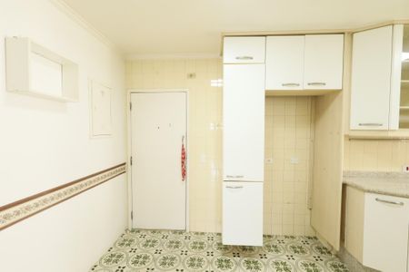 Apartamento à venda com 108m², 3 quartos e 1 vaga Apartamento à venda com 108m², 3 quartos e 1 vagaCozinha
