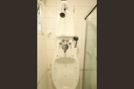 Apartamento à venda com 108m², 3 quartos e 1 vaga Apartamento à venda com 108m², 3 quartos e 1 vagaBanheiro Social