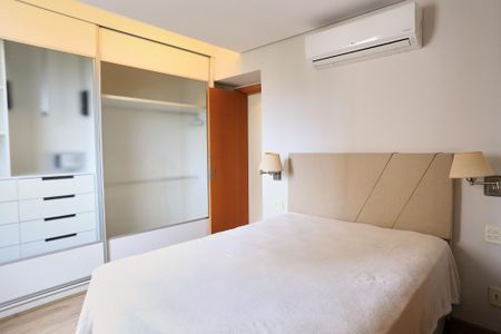 Suíte de apartamento para alugar com 1 quarto, 84m² em Lourdes, Belo Horizonte