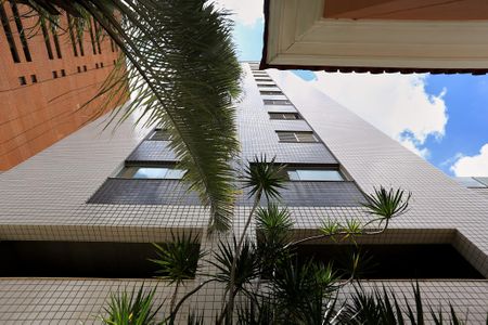 Apartamento para alugar com 84m², 1 quarto e 2 vagasFachada