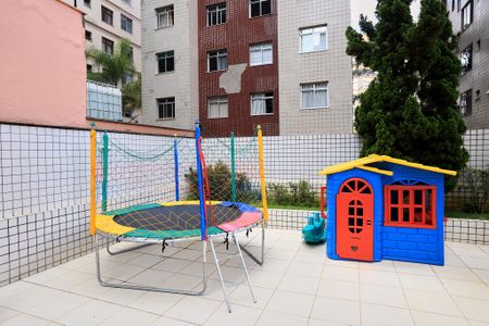 Apartamento para alugar com 84m², 1 quarto e 2 vagasÁrea comum - Playground