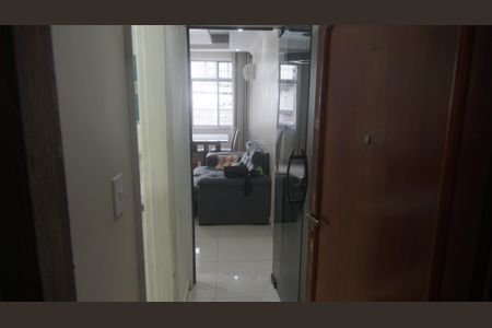 Apartamento à venda com 50m², 2 quartos e 1 vagaCorredor de entrada