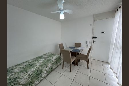 Sala de apartamento à venda com 2 quartos, 43m² em Tomás Coelho, Rio de Janeiro