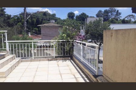 Casa à venda com 4 quartos, 329m² em Granja Julieta, São Paulo