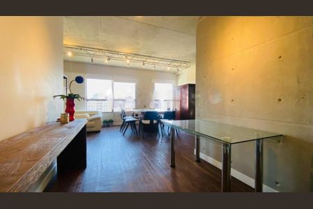 Apartamento à venda com 1 quarto, 74m² em Santo Amaro, São Paulo