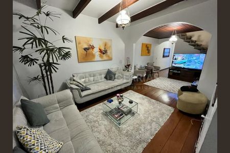 Casa à venda com 4 quartos, 225m² em Santo Amaro, São Paulo