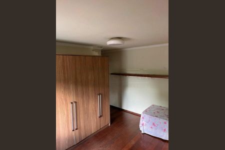 Casa à venda com 3 quartos, 201m² em Socorro, São Paulo