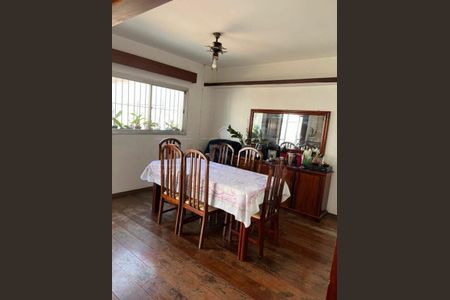 Casa à venda com 3 quartos, 201m² em Socorro, São Paulo