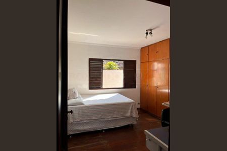 Casa à venda com 3 quartos, 201m² em Socorro, São Paulo