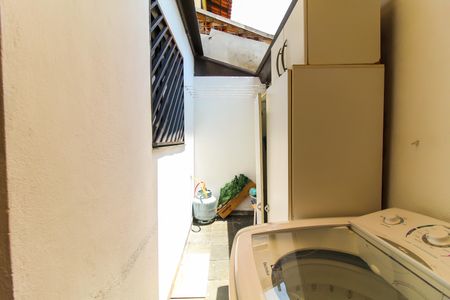 Casa de condomínio à venda com 78m², 2 quartos e 1 vaga Casa de condomínio à venda com 78m², 2 quartos e 1 vagaÁrea de Serviço