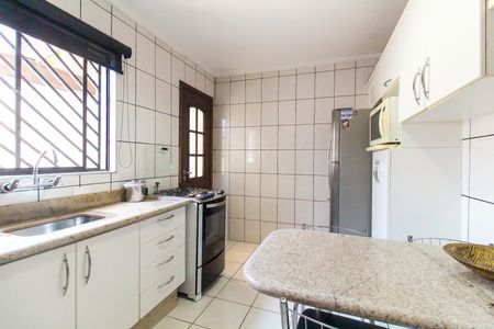 Casa de condomínio à venda com 78m², 2 quartos e 1 vaga Casa de condomínio à venda com 78m², 2 quartos e 1 vagaCozinha