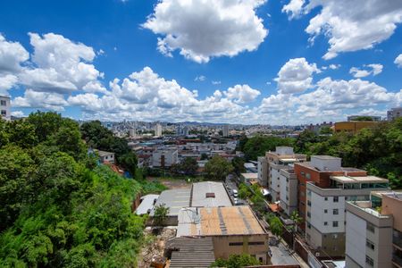 VISTA de apartamento para alugar com 2 quartos, 43m² em Carlos Prates, Belo Horizonte