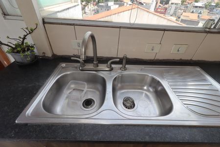 Apartamento para alugar com 84m², 2 quartos e 1 vagaCozinha - Pia