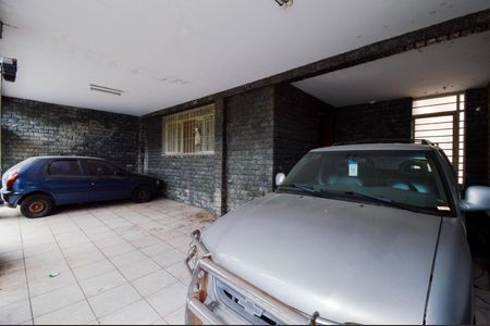 Casa à venda com 250m², 3 quartos e 4 vagasGaragem