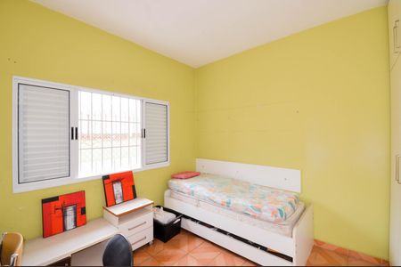 Casa à venda com 250m², 3 quartos e 4 vagasQuarto 2