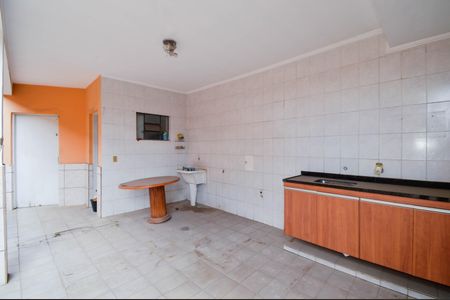 Casa à venda com 250m², 3 quartos e 4 vagasÁrea de Serviço