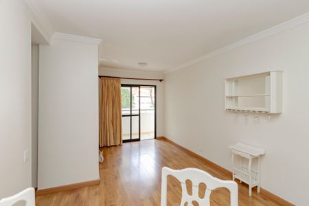 Apartamento à venda com 67m², 2 quartos e 1 vagaSala
