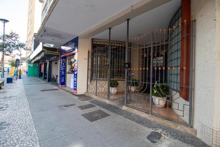 Apartamento para alugar com 64m², 2 quartos e sem vagaFachada