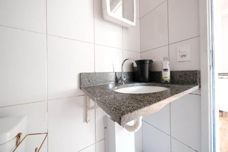 Apartamento para alugar com 36m², 2 quartos e sem vagaBanheiro