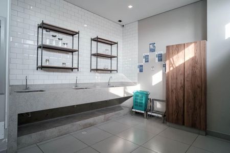 Apartamento para alugar com 36m², 2 quartos e sem vaga Apartamento para alugar com 36m², 2 quartos e sem vagaLavanderia