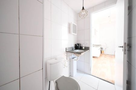 Apartamento para alugar com 36m², 2 quartos e sem vagaBanheiro