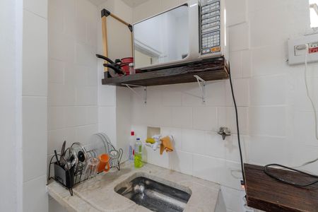 Cozinha de apartamento para alugar com 1 quarto, 35m² em República, São Paulo
