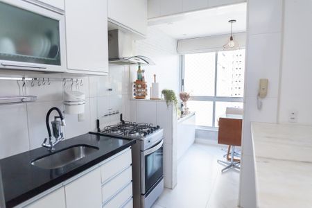 Apartamento à venda com 69m², 2 quartos e 2 vagasCozinha