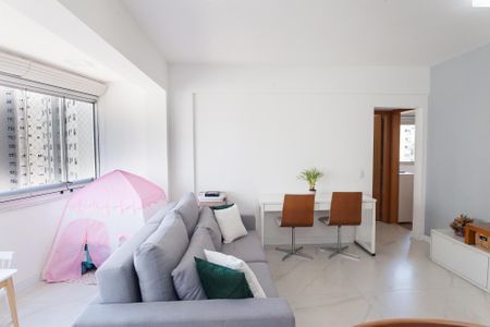 Apartamento à venda com 69m², 2 quartos e 2 vagassala