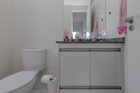 Apartamento à venda com 70m², 3 quartos e 2 vagasBanheiro da Suíte