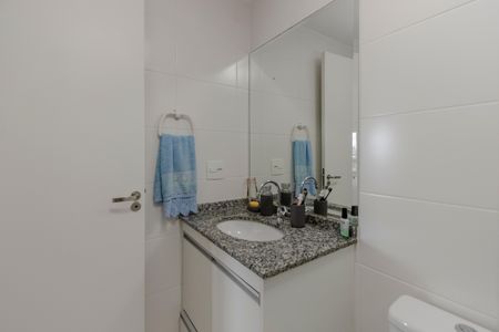 Apartamento à venda com 70m², 3 quartos e 2 vagasBanheiro