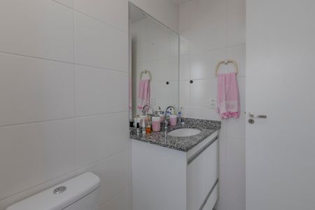 Apartamento à venda com 70m², 3 quartos e 2 vagasBanheiro da Suíte