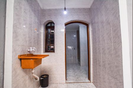 Casa para alugar com 50m², 1 quarto e 1 vaga Casa para alugar com 50m², 1 quarto e 1 vagaÁrea de Serviço