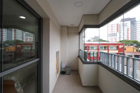 Sacada de kitnet/studio para alugar com 1 quarto, 27m² em Chácara Seis de Outubro, São Paulo