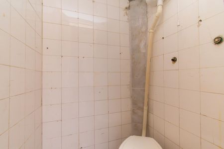 Casa à venda com 95m², 2 quartos e 2 vagasBanheiro de Serviço