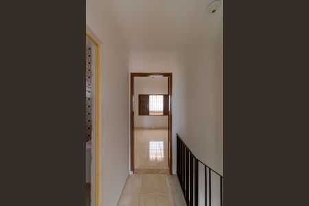 Casa à venda com 95m², 2 quartos e 2 vagasHall 