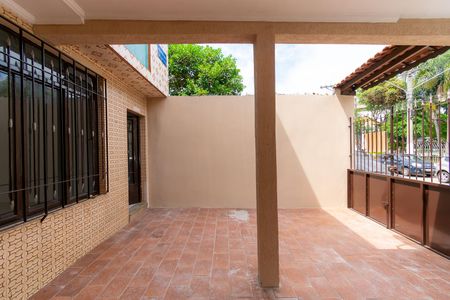 Casa à venda com 95m², 2 quartos e 2 vagasGaragem