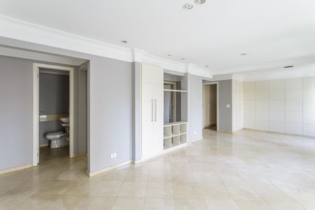 Sala de apartamento para alugar com 3 quartos, 127m² em Vila Nova Conceição, São Paulo