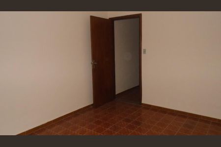 Casa à venda com 2 quartos, 108m² em Parque Novo Mundo, São Paulo