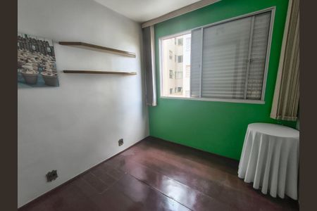 Apartamento à venda com 4 quartos, 130m² em Vila Paris, Belo Horizonte